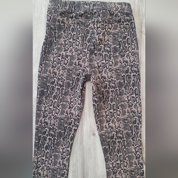 Spanx Ankle Leggings Jegging Taupe Snakeskin Style# 20018R Size Large Snake Skin - Picture 8 of 10